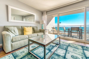 Beach House Condominiums C303 - Beachfront with Pool, WiFi, & Beach Service